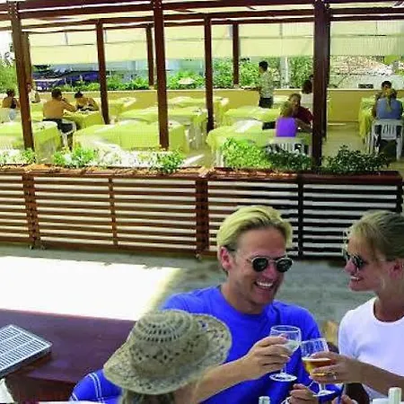 מלון Sun Princess מרמריס